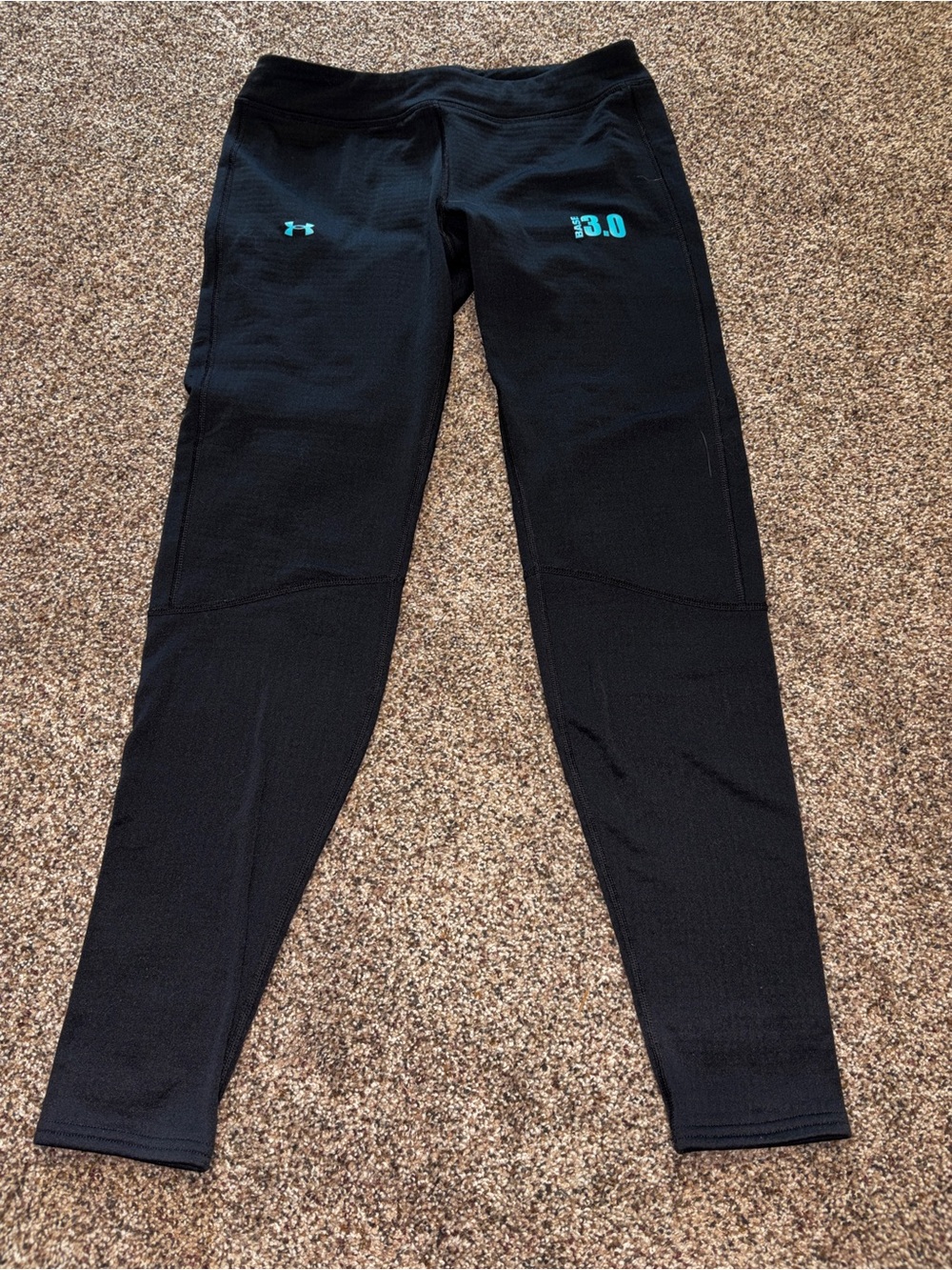 Under Armour Black Cold Gear Athletic Thermal Leggings Size Women’s Medium
